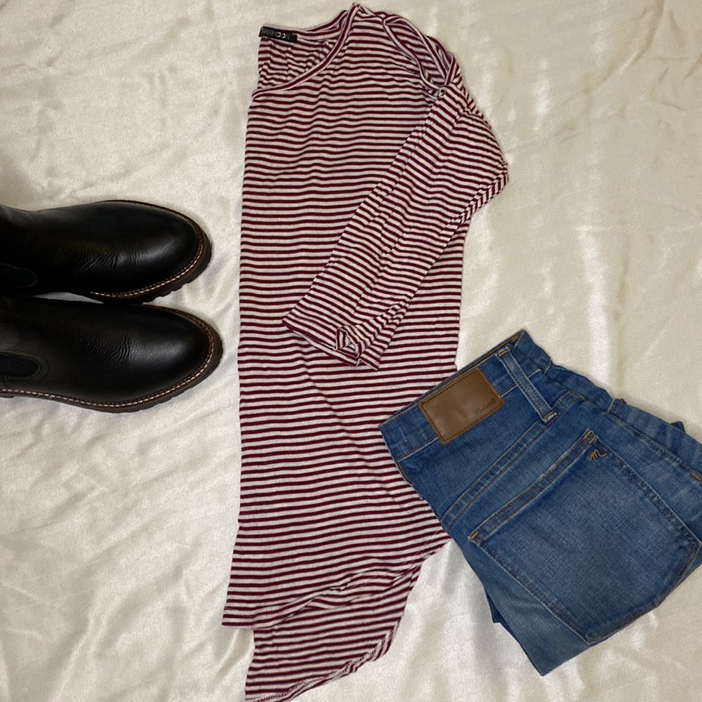 Papermoon cold shoulder top
